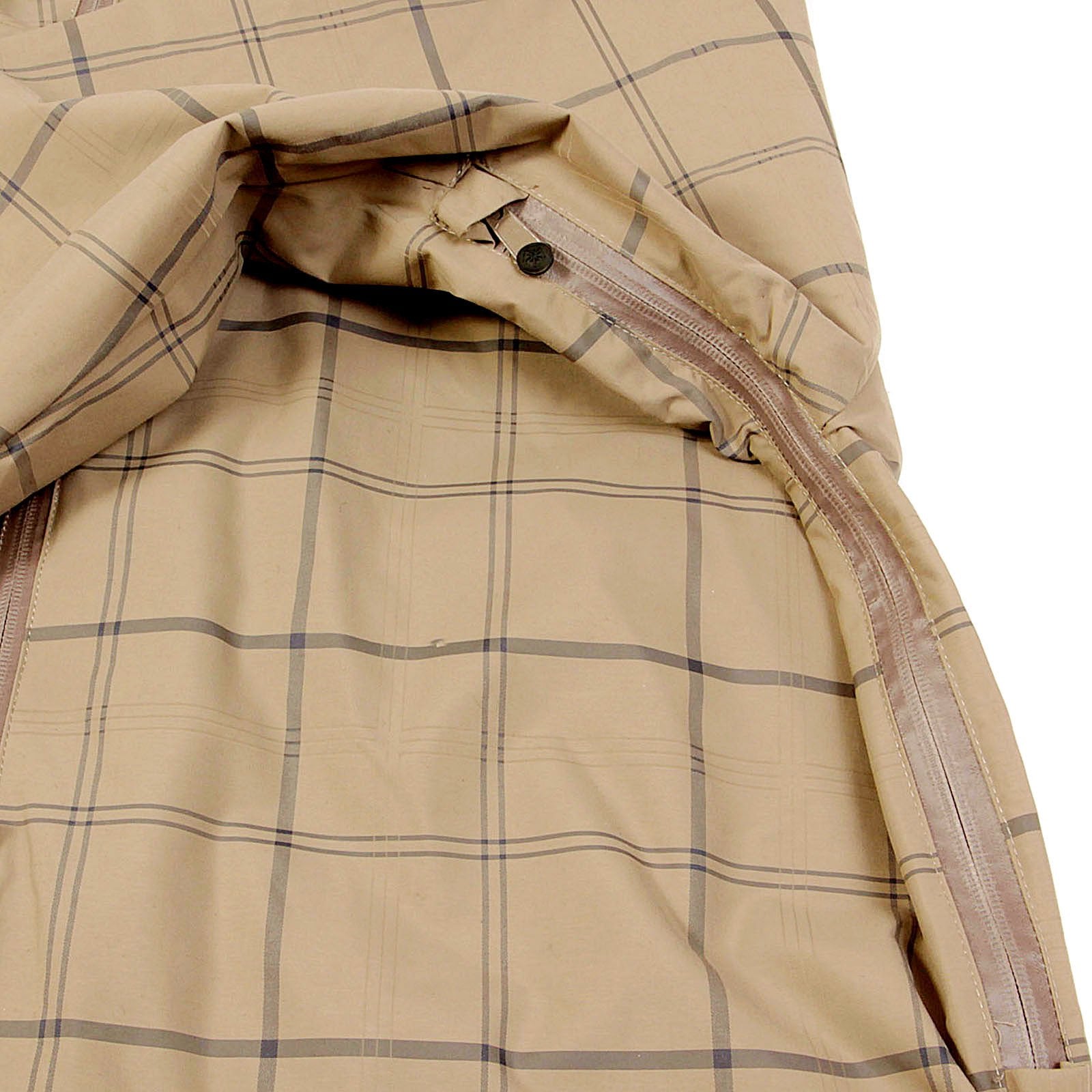 YOROPIKO MARTIN YAT MING REGULAR FIT HOODED COFFEE CHECKED FUNCTIONAL JACKET REDM3170