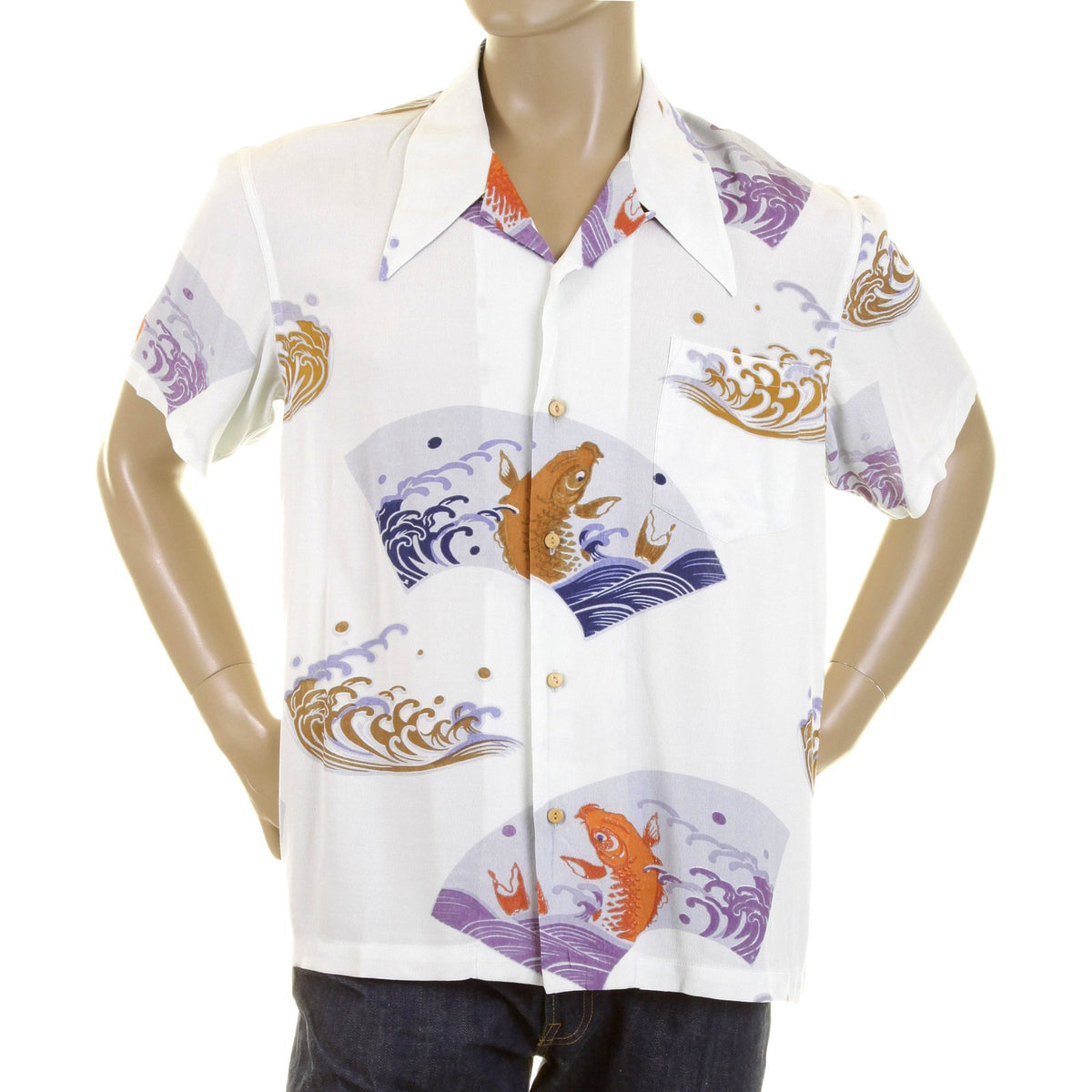 RMC JEANS MENS REGULAR FIT SHORT SLEEVE SHIRT WITH PALE BLUE CARP IN LAKE PRINT REDM0913