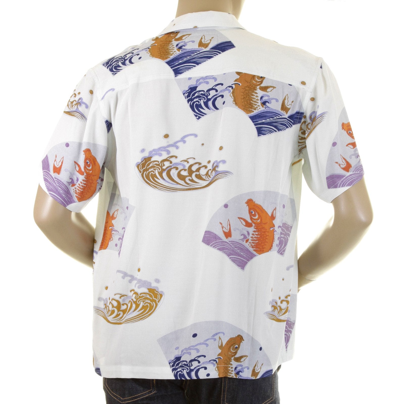 RMC JEANS MENS REGULAR FIT SHORT SLEEVE SHIRT WITH PALE BLUE CARP IN LAKE PRINT REDM0913