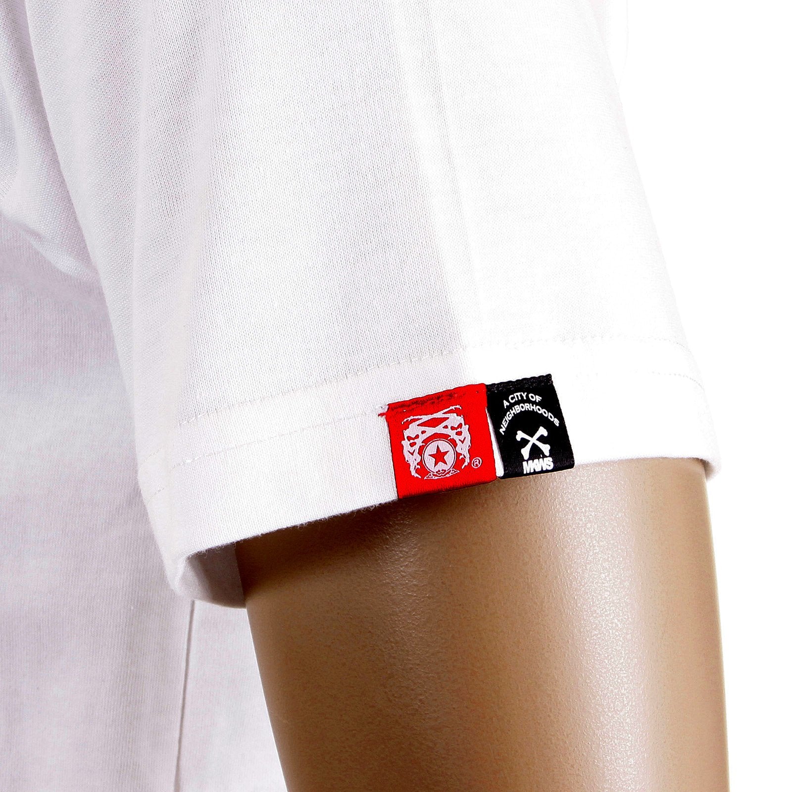 RMC REGULAR FIT SHORT SLEEVE CREW NECK SMOKING SKULL AND CROSSBONES PRINTED T SHIRT IN WHITE REDM2091