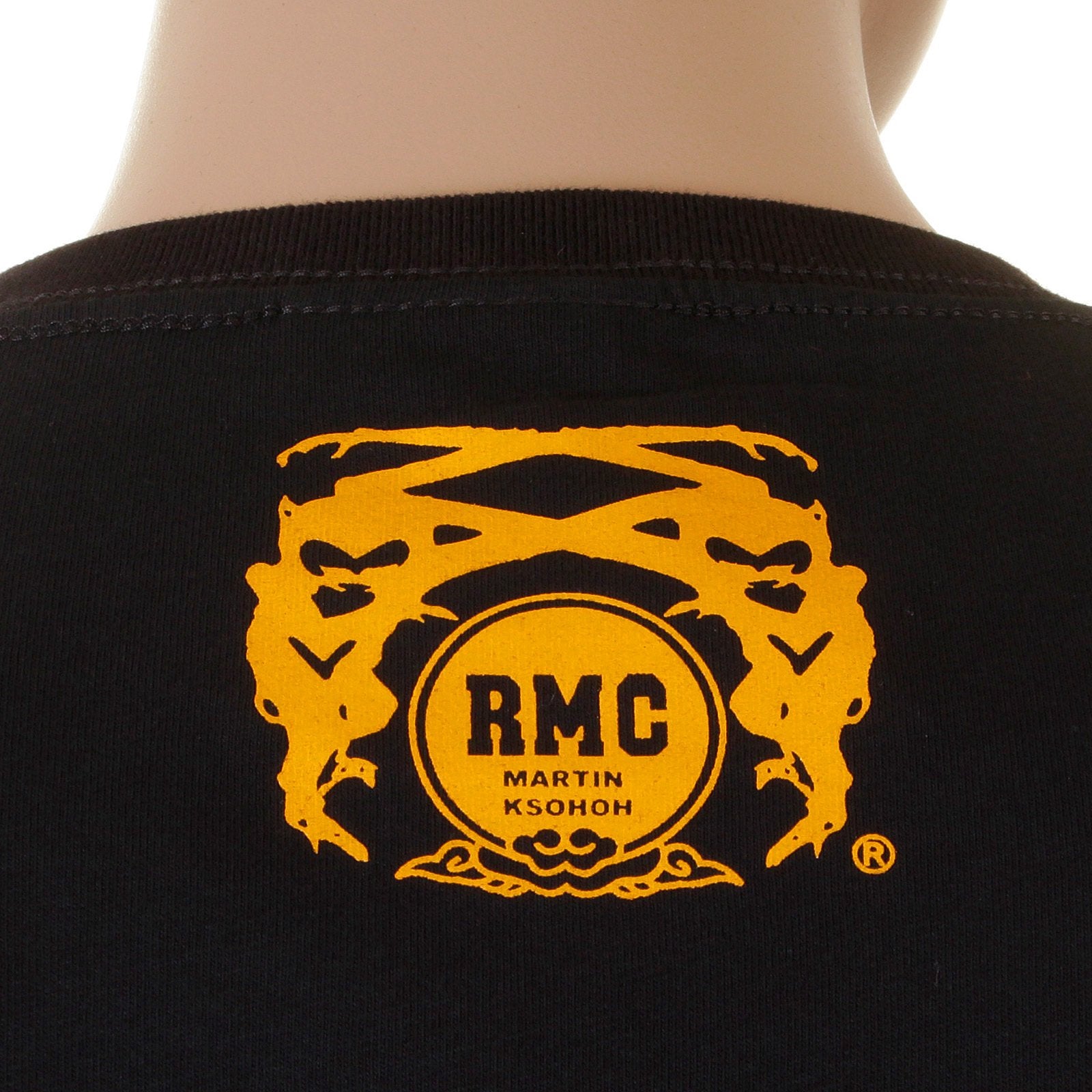 RMC JEANS CREW NECK REGULAR FIT ROCK AND ROLL SKULL PRINTED SHORT SLEEVE T-SHIRT IN BLACK REDM2094