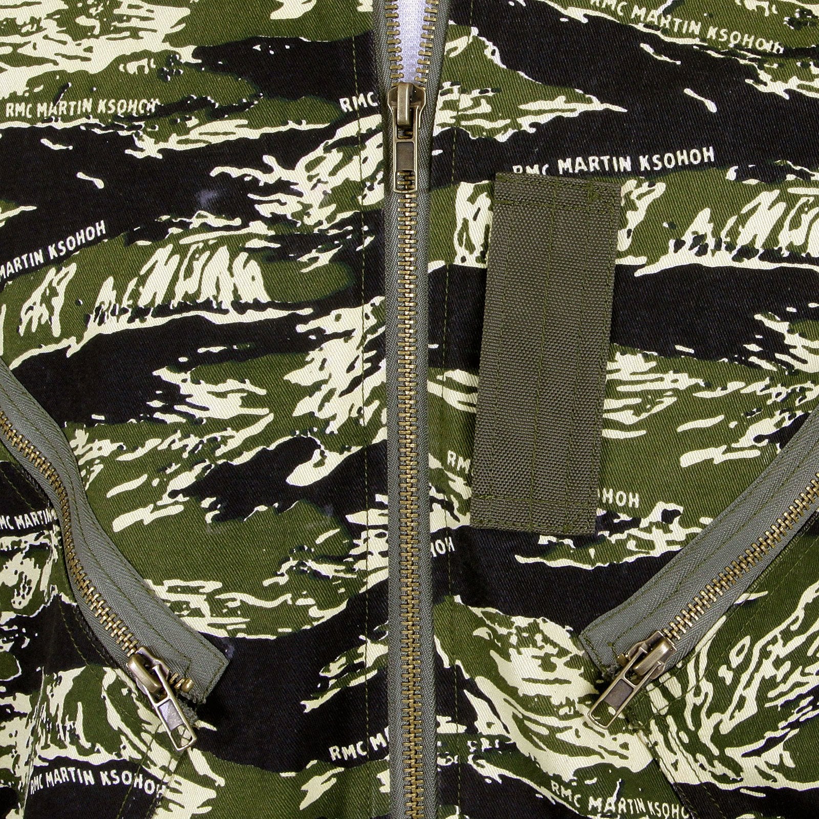RMC MARTIN KSOHOH MKWS MENS REGULAR FIT ZIP UP BOMBER JACKET IN CAMOUFLAGE GREEN REDM2346