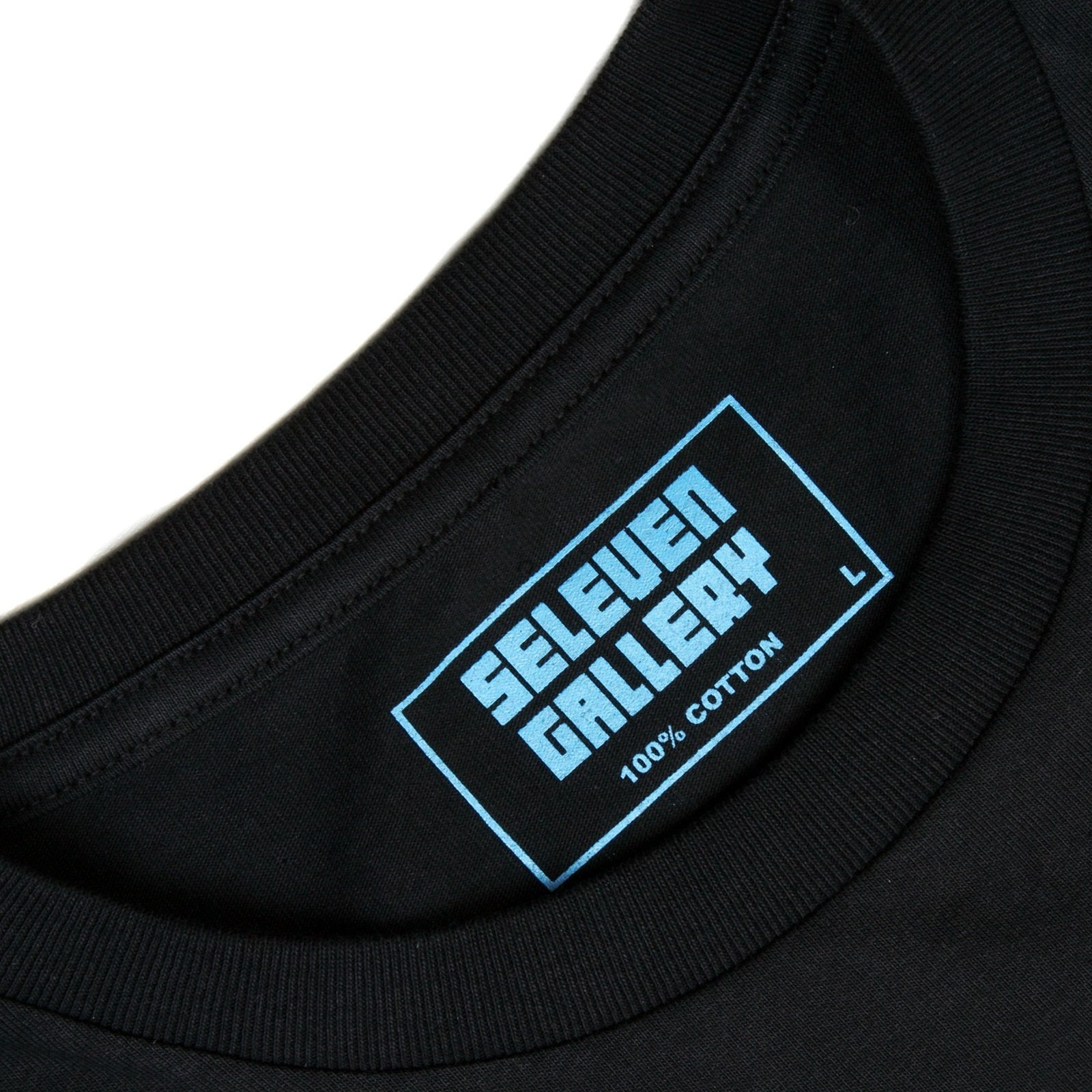 RMC JEANS X YOROPIKO COLLECTORS ITEM LIMITED EDITION REGULAR FIT BLUE SELEVEN T-SHIRT IN BLACK YORO3776