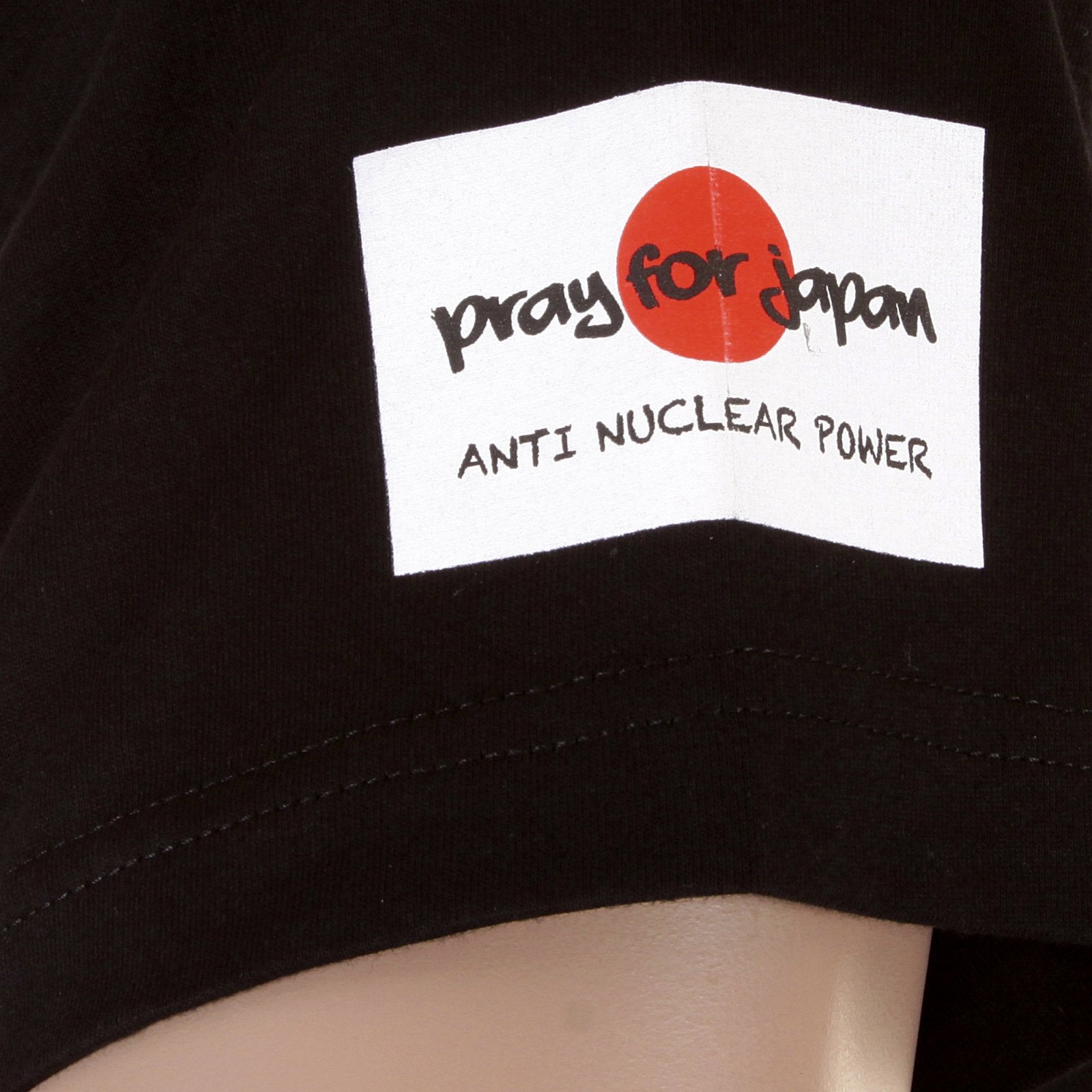 RMC MARTIN KSOHOH CREWNECK BLACK RQT11020 SHORT SLEEVE REGULAR FIT T SHIRT WITH KAMIKAZE 2 PRINT REDM0051