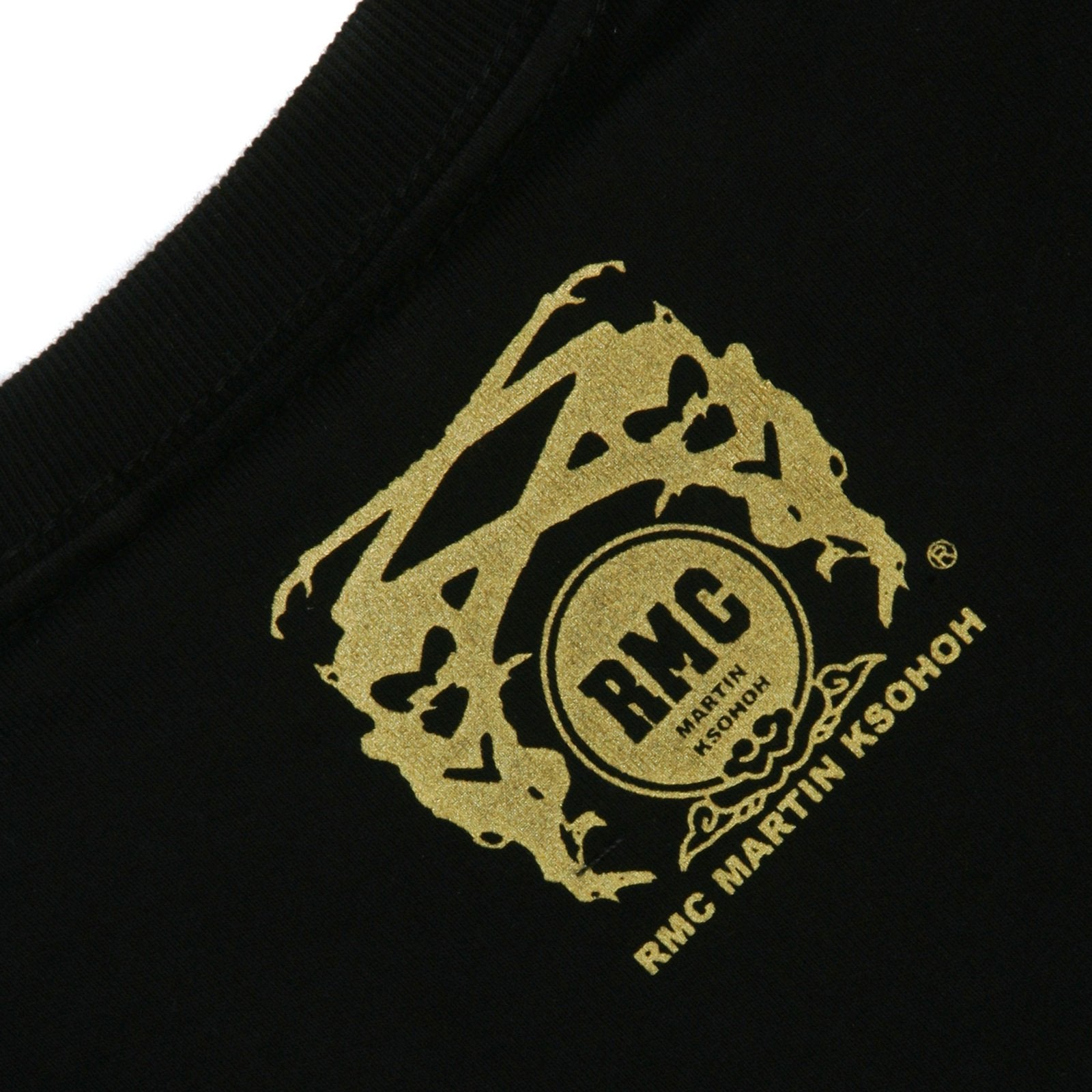 RMC MARTIN KSOHOH 100% COTTON REGULAR FIT CREW NECK SHORT SLEEVE PRINTED FUSCIA LOGO T-SHIRT IN BLACK REDM0129