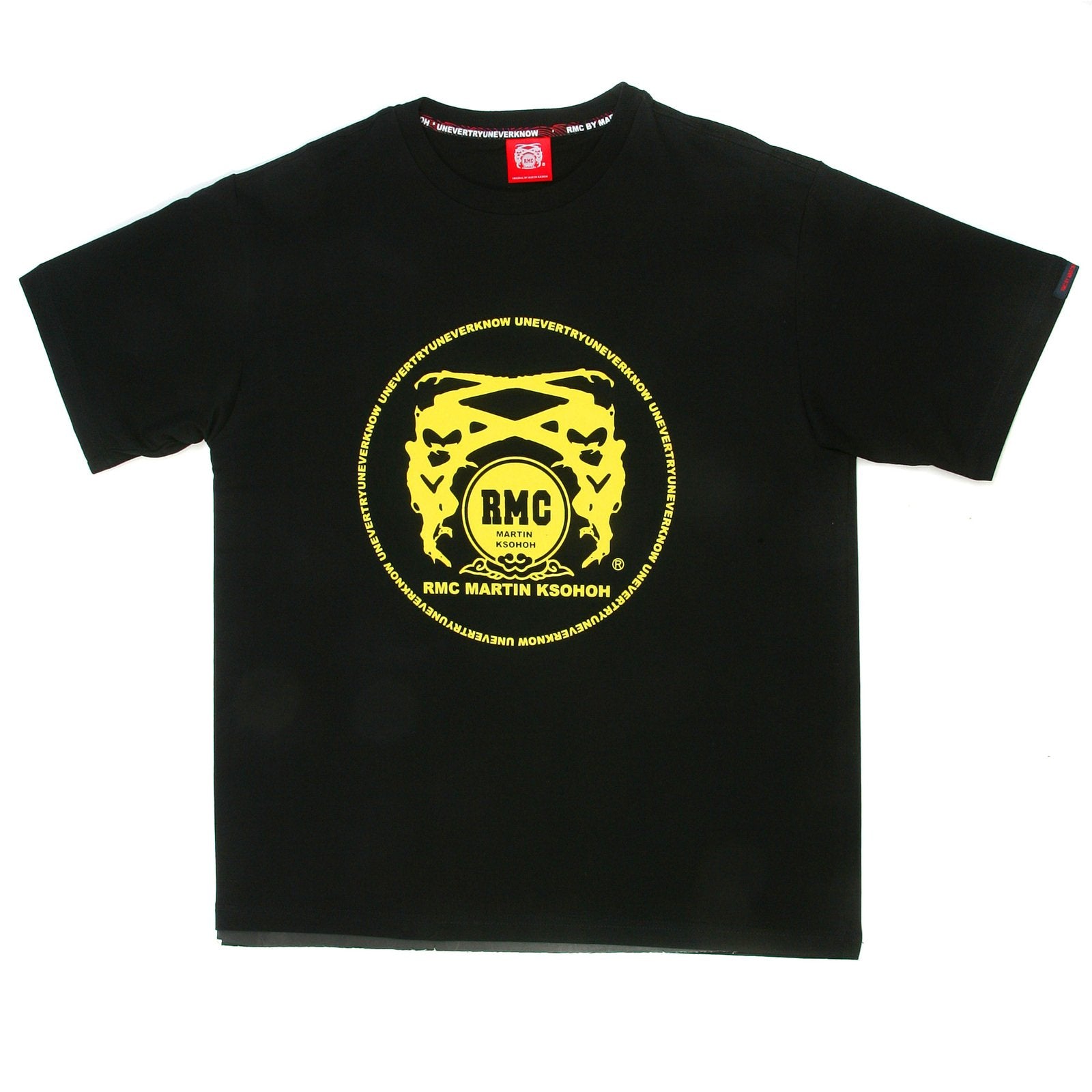 RMC MARTIN KSOHOH REGULAR FIT SHORT SLEEVE CREW NECK BLACK T SHIRT WITH YELLOW LOGO PRINT REDM0110
