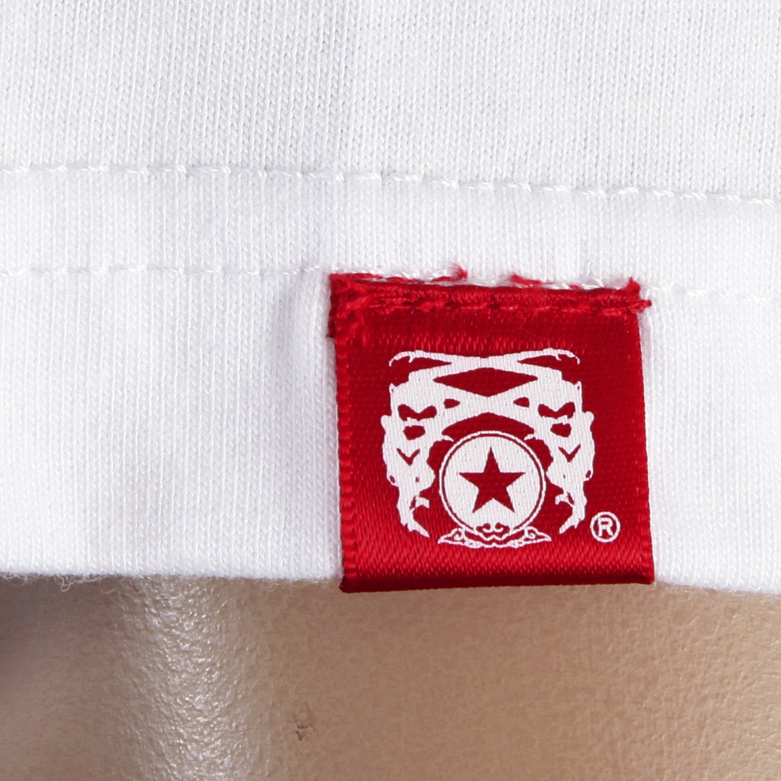 RMC JEANS REGULAR FIT RQT11064 SHORT SLEEVE CREW NECK BUSHIDO PRINTED T-SHIRT IN WHITE REDM0987