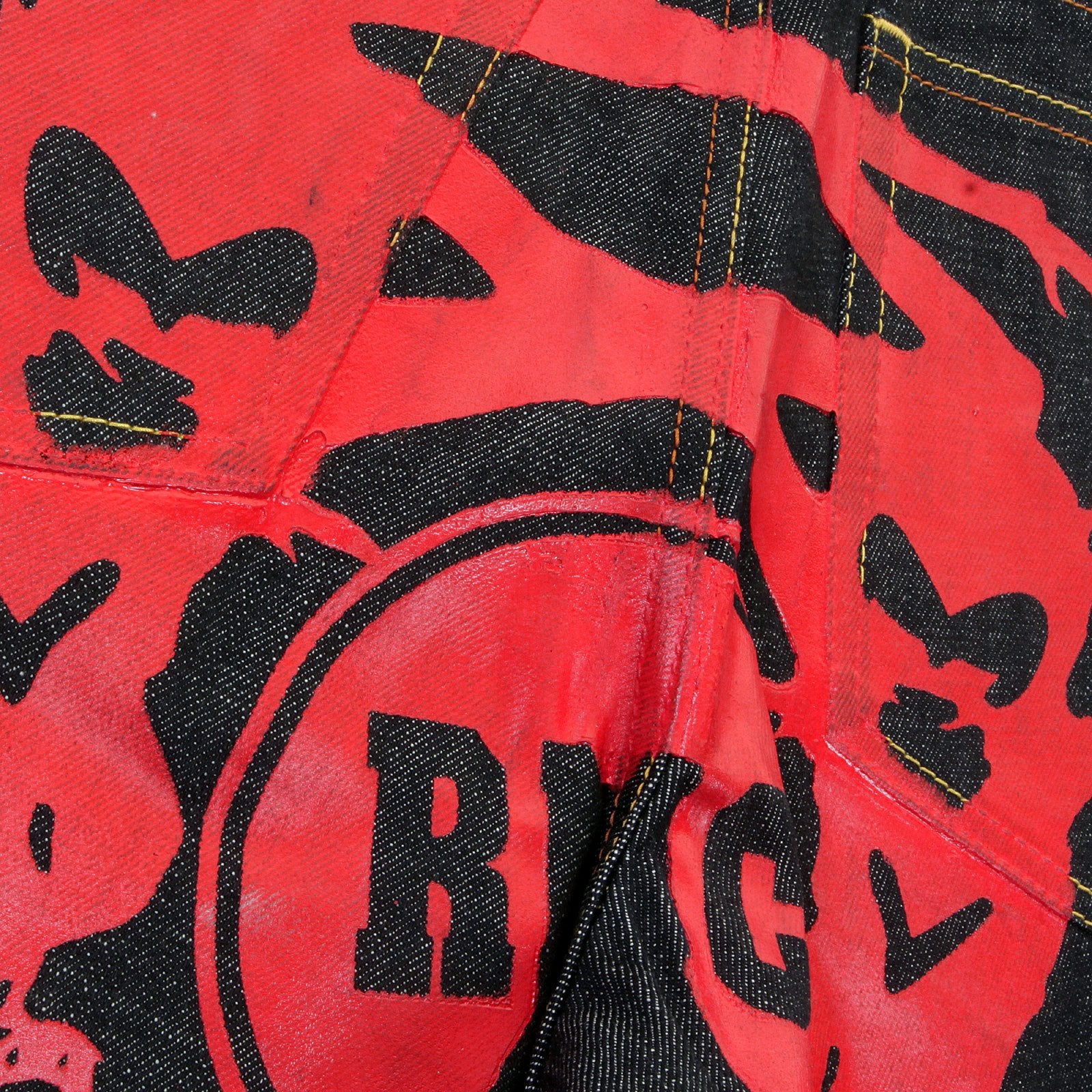 RMC JEANS 100% COTTON LOGOA MENS CARGO DENIM SHORTS WITH SUPER EXCLUSIVE RED PAINTED LOGO REDM3732