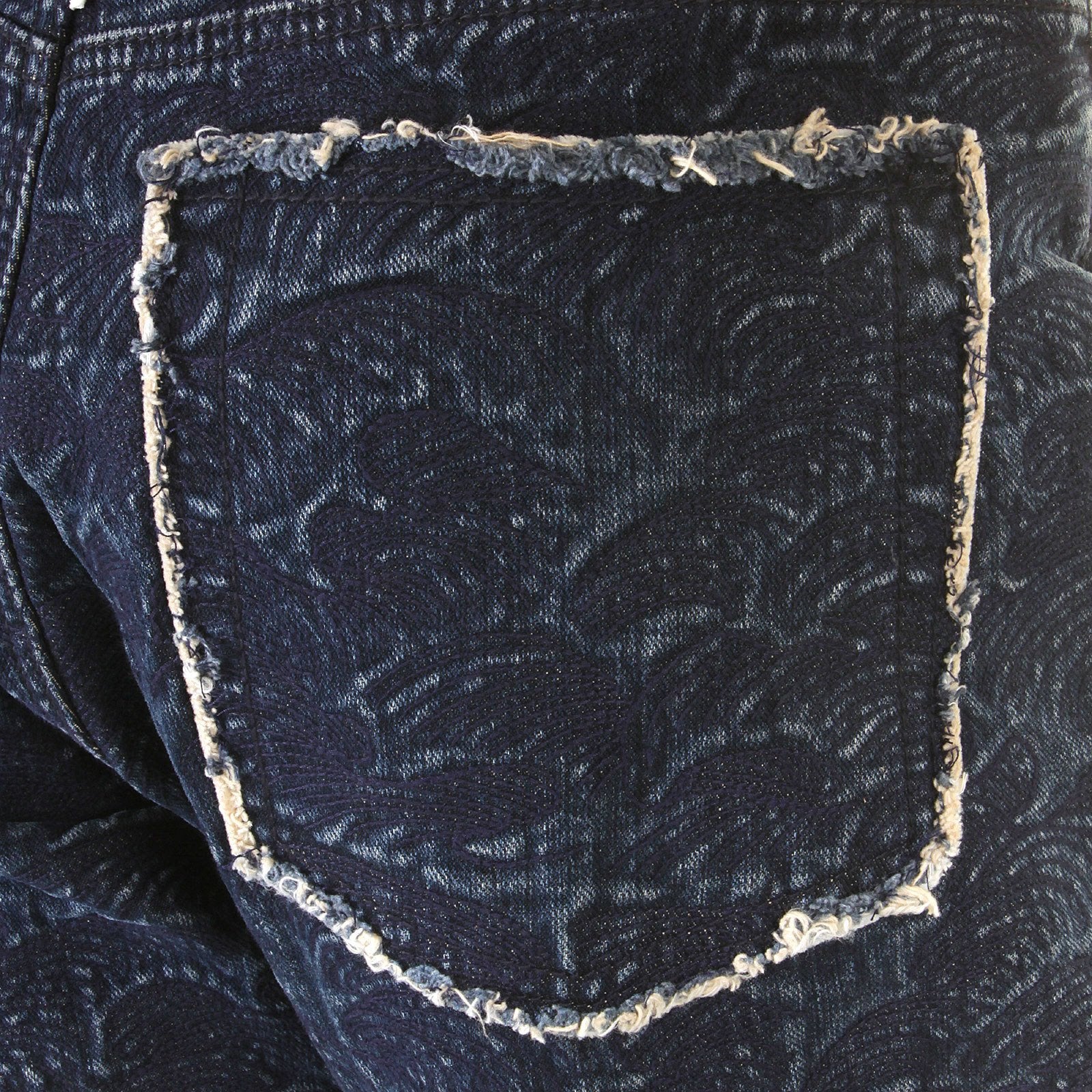 RMC JEANS GENUINE SELVEDGE DENIM SHORTS WITH SUPER EXCLUSIVE DARK BLUE TSUNAMI WAVE EMBROIDERY REDM3739