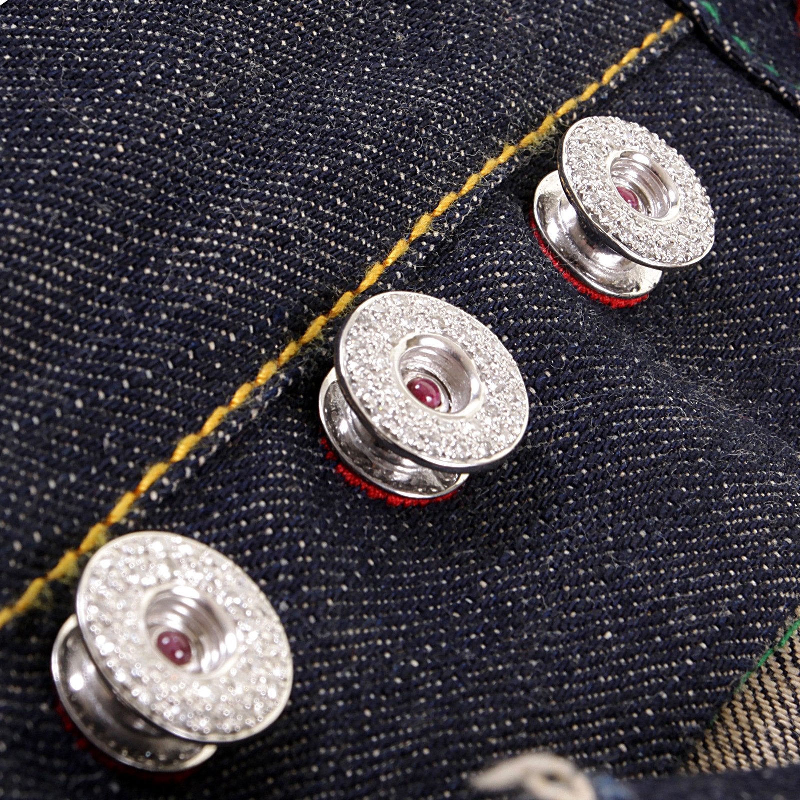 RMC MARTIN KSOHOH CUSTOM MADE GIFT BOX BUTTON SET IN DIAMOND AND RUBY RMC2337