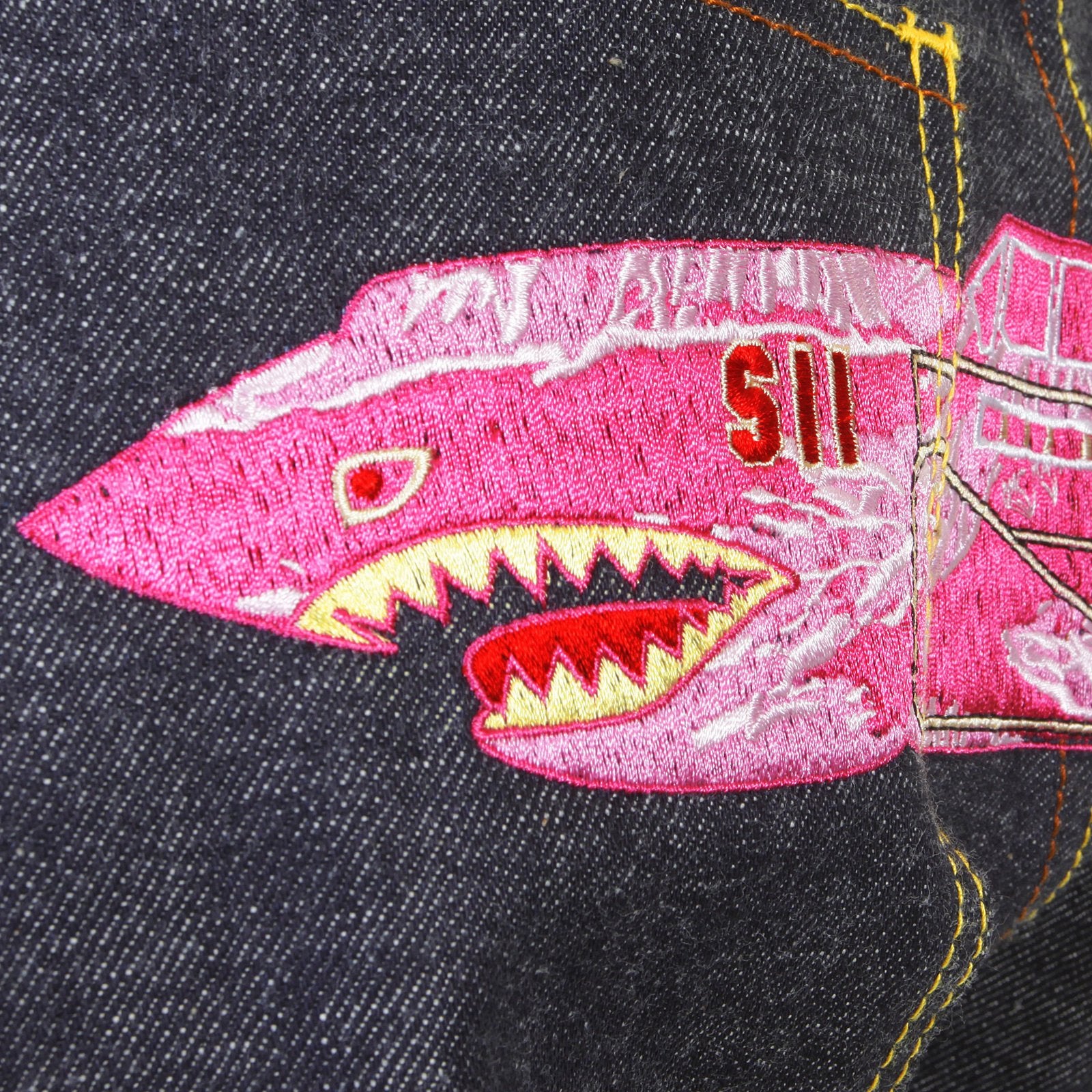RMC JEANS SLIMMER CUT 1001 MODEL PINK CAMO EMBROIDERED RQP11050 SELVEDGE RAW UNWASHED DENIM JEANS REDM1243