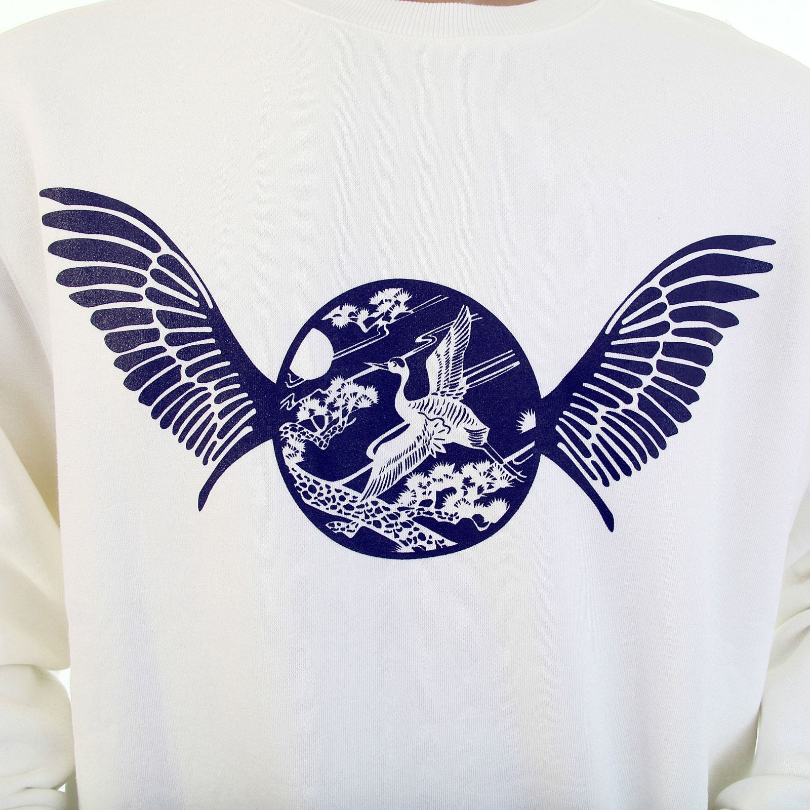 RMC JEANS RWC141262 NAVY FREEDOM CRANE PRINTED MENS LONG SLEEVED CREW NECK WHITE SWEATSHIRT WITH LARGE FITTING REDM1029