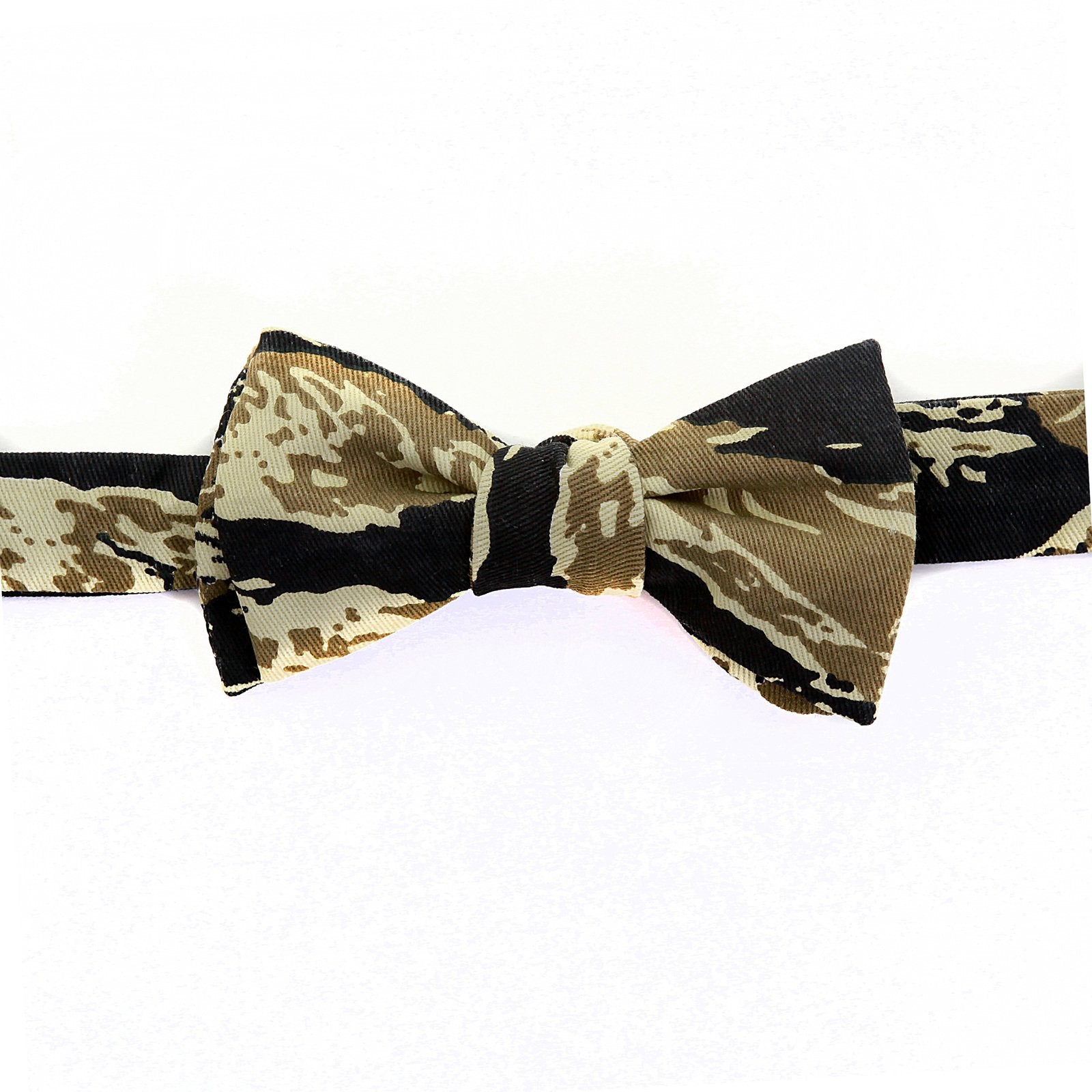 RMC JEANS VINTAGE CAMO COTTON BOW TIE FOR MEN WITH TIGER CAMO PRINT RMC1944