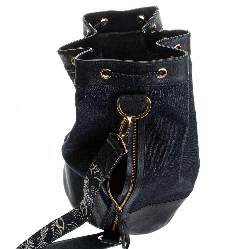 RMC JEANS UNISEX FULLY LINED DENIM WITH LEATHER DUFFLE BAG WITH PULL CORD CLOSURE TOP REDM5523