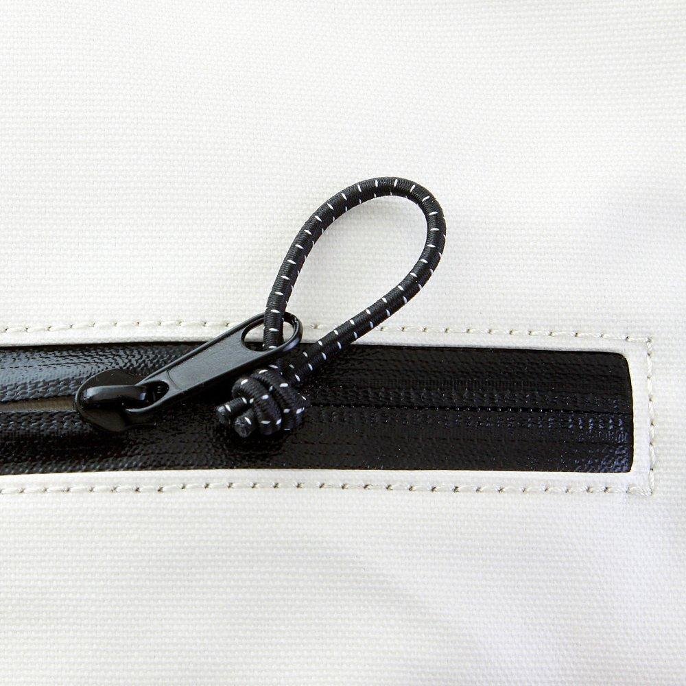 RMC JEANS MENS UNISEX IVORY PVC COATED WATERPROOF ZIPPED CANVAS DESPATCH BAG REDM5567