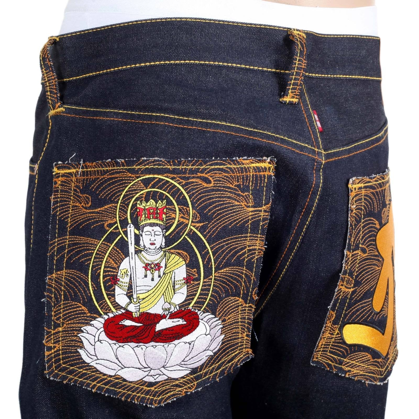 RMC JEANS SELVEDGE JEANS WITH EXCLUSIVE KOKUUZOU BOSATU YEAR OF THE TIGER EMBROIDERY REDM3098
