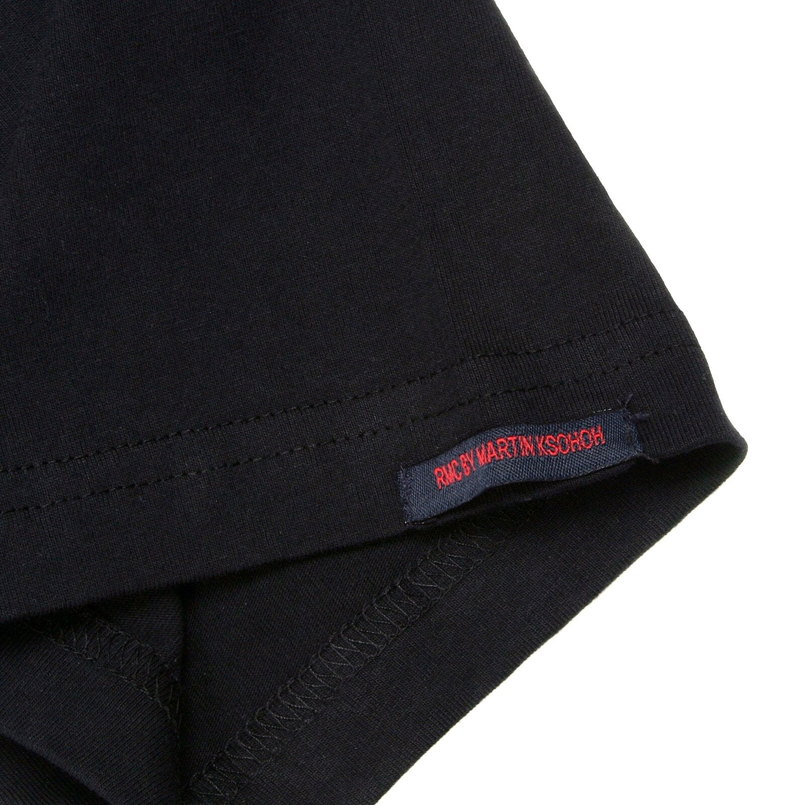 RMC JEANS BLACK CREW NECK SHORT SLEEVE REGULAR FIT T-SHIRT WITH ROCK PRINT REDM0036