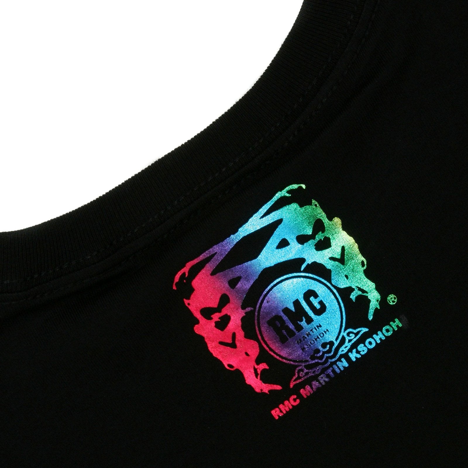 RMC MARTIN KSOHOH REGULAR FIT CREW NECK SHORT SLEEVE BLACK T SHIRT WITH RAINBOW LOGO PRINT REDM0073