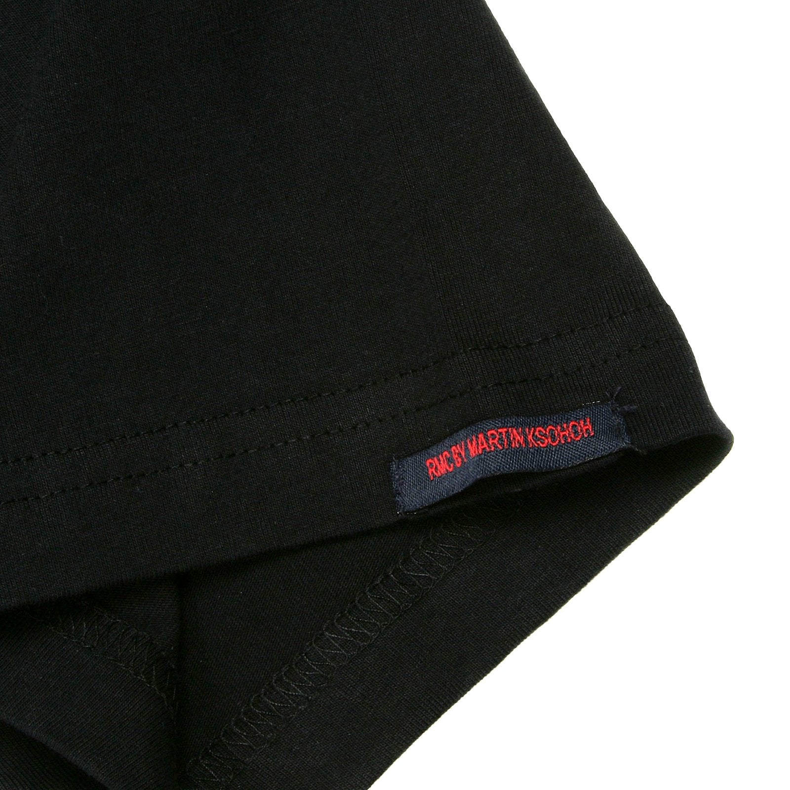 RMC MARTIN KSOHOH REGULAR FIT CREW NECK 100% COTTON SHORT SLEEVE BLACK T SHIRT WITH VIOLET LOGO PRINT REDM0079