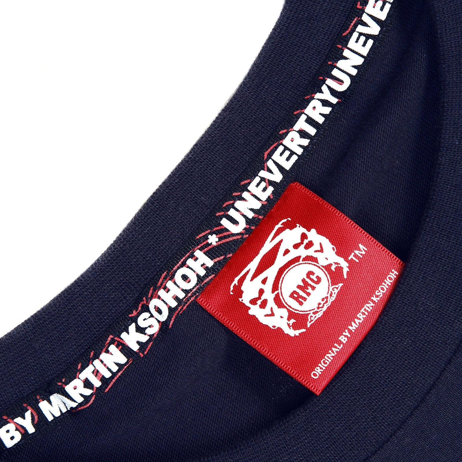 RMC JEANS MENS NAVY BLUE SHORT SLEEVE CREW NECK REGULAR FIT T SHIRT WITH RMC SCHOOL PRINT REDM3503