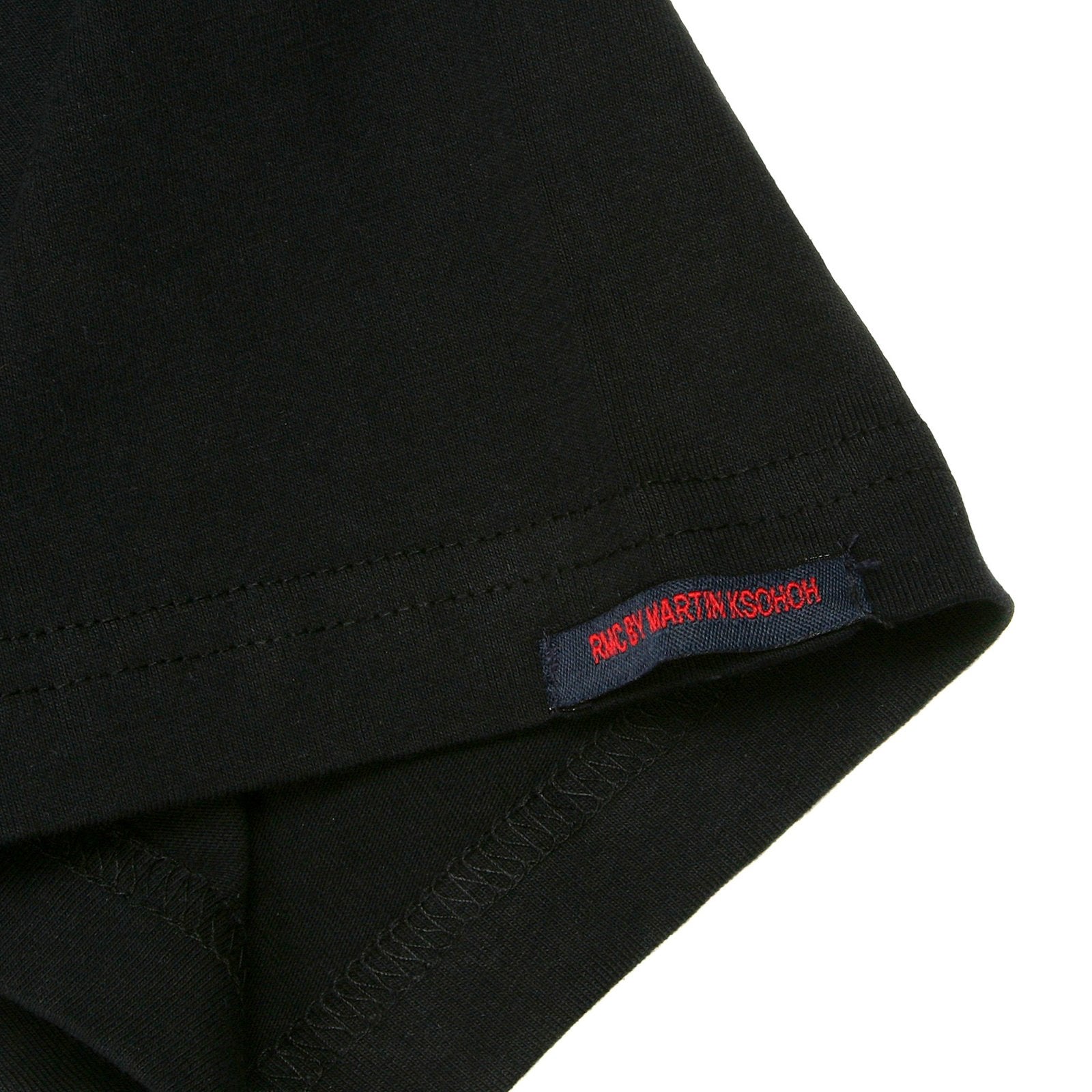 RMC JEANS 100% COTTON SHORT SLEEVED REGULAR FIT CREW NECK BLACK T-SHIRT WITH MASK PRINT REDM3474