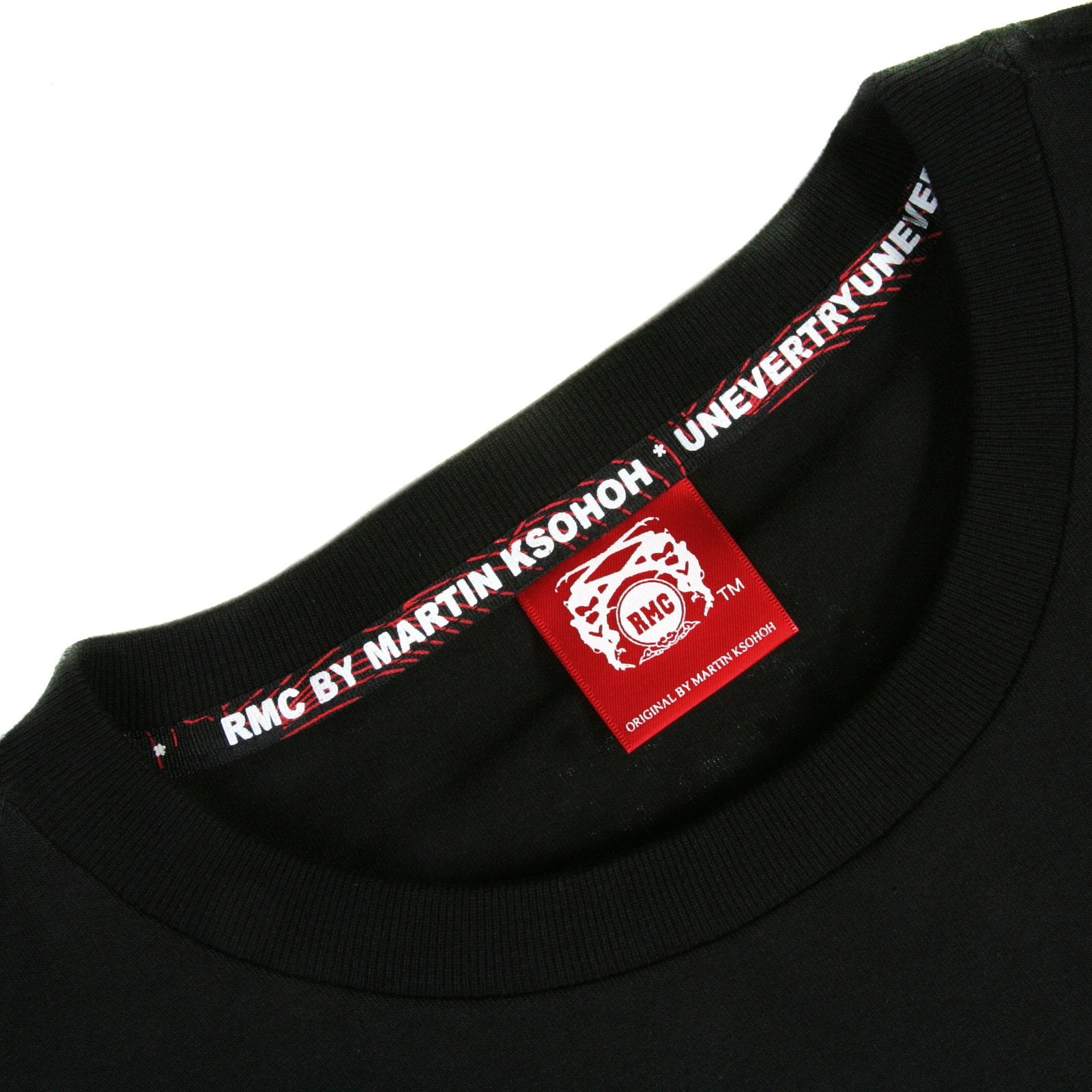 RMC JEANS BLACK SHORT SLEEVE 100% COTTON REGULAR FIT CREW NECK T-SHIRT WITH ENJOY RMC PRINT REDM3478