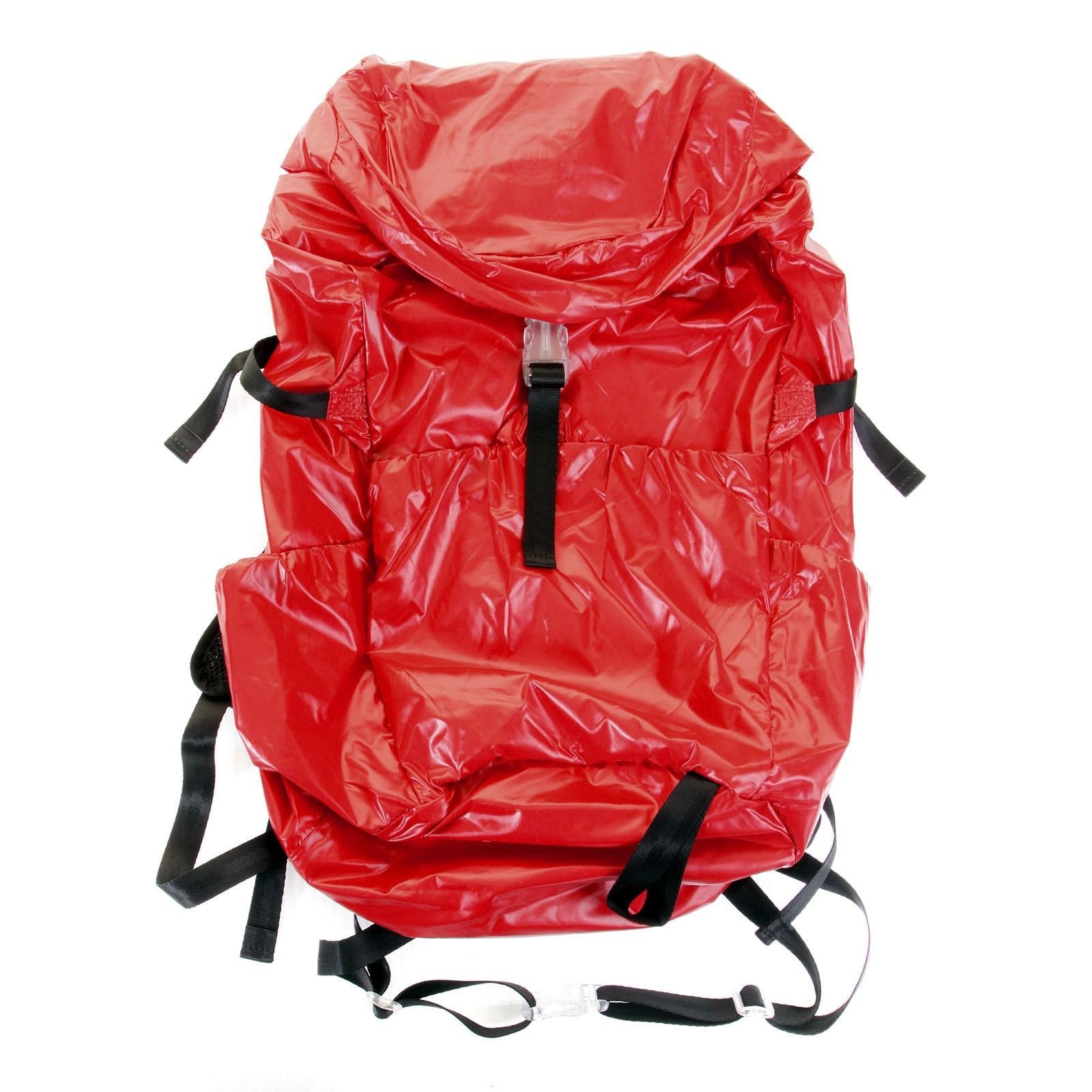 RMC MKWS UNISEX LIGHTWEIGHT RED NYLON BACKPACK WITH SELF-COLOURED SIGNATURE LOGO ON TOP FLAP REDM2129