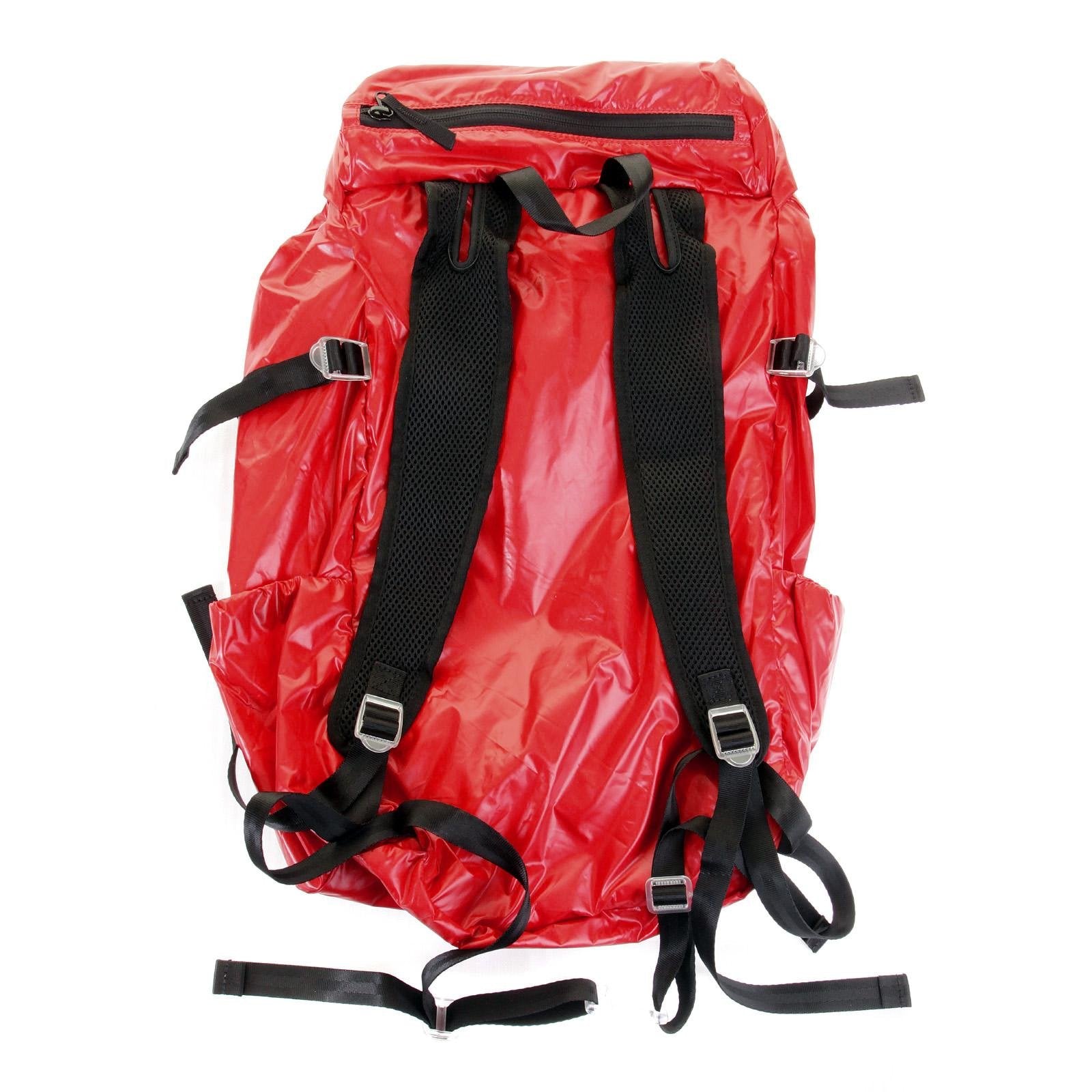 RMC MKWS UNISEX LIGHTWEIGHT RED NYLON BACKPACK WITH SELF-COLOURED SIGNATURE LOGO ON TOP FLAP REDM2129