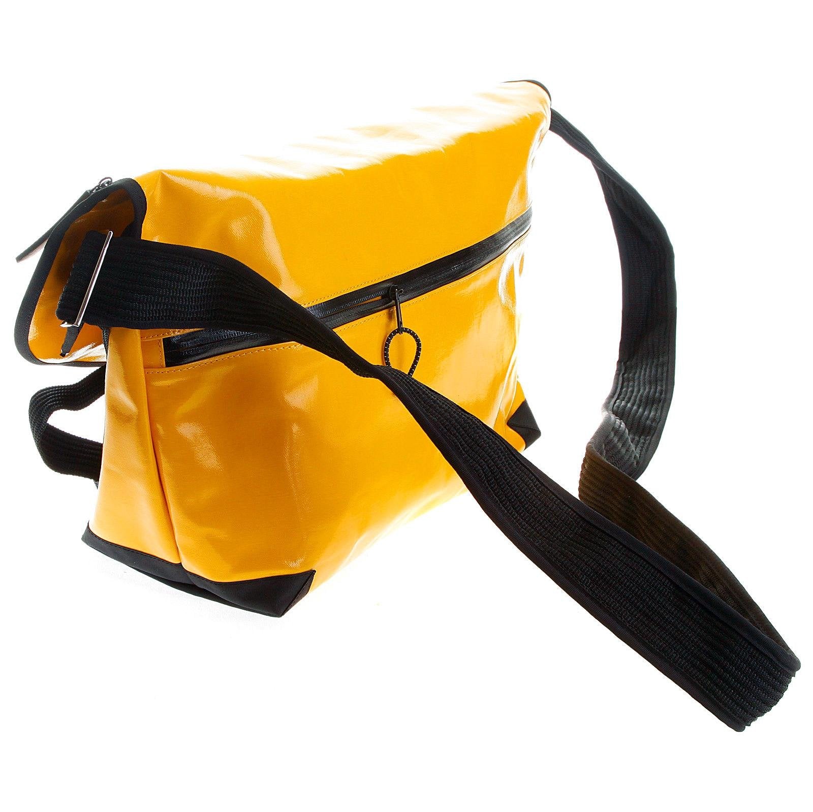RMC MKWS UNISEX LARGE AMBER PVC LAMINATED CANVAS FASHION CYCLIST BAG WITH SHOULDER STRAP REDM5549