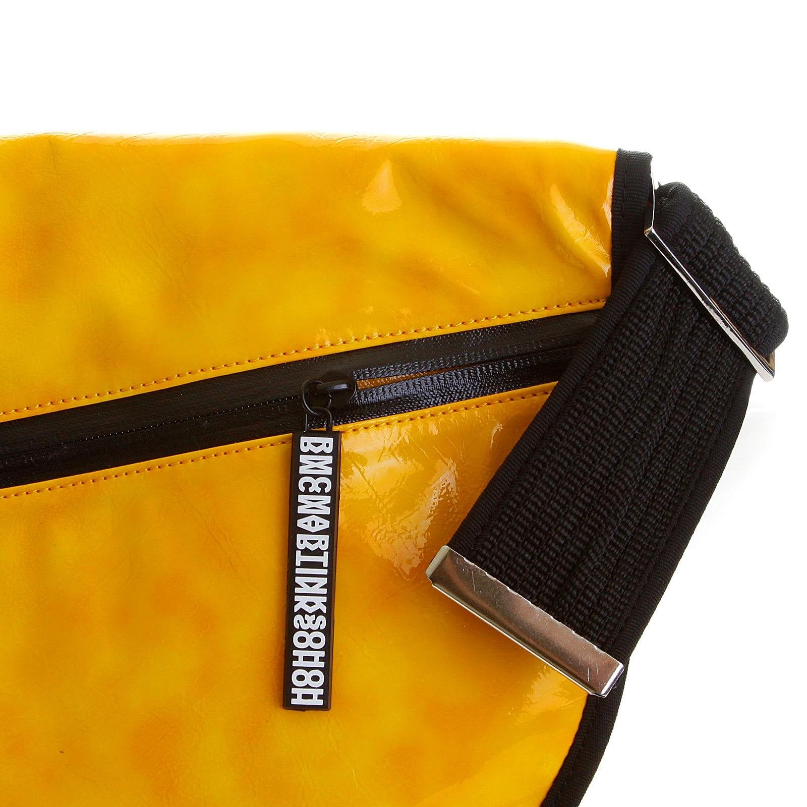 RMC MKWS UNISEX PVC COATED CANVAS FASHION CYCLIST LARGE SHOULDER BAG IN AMBER REDM5554